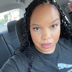 Meet your Posher, Candi2256